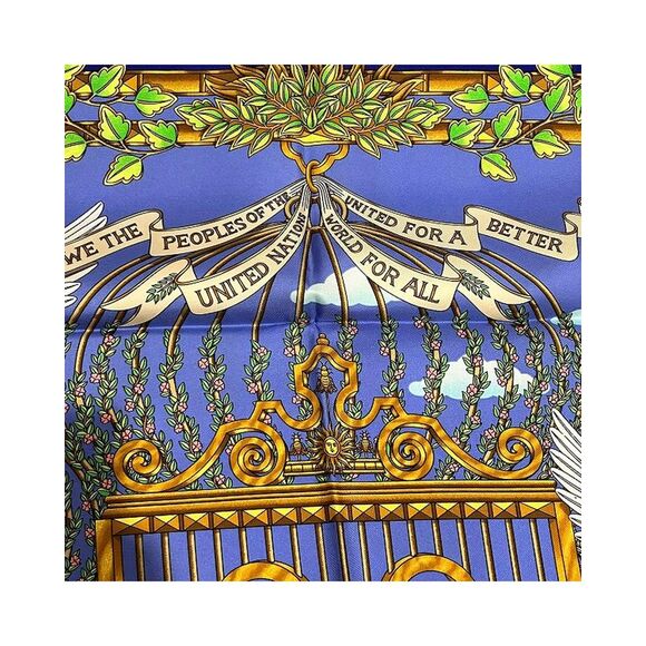 Pre Loved Hermes Silk Scarf with Birdcage Design in Canvas Material - Picture 6 of 8